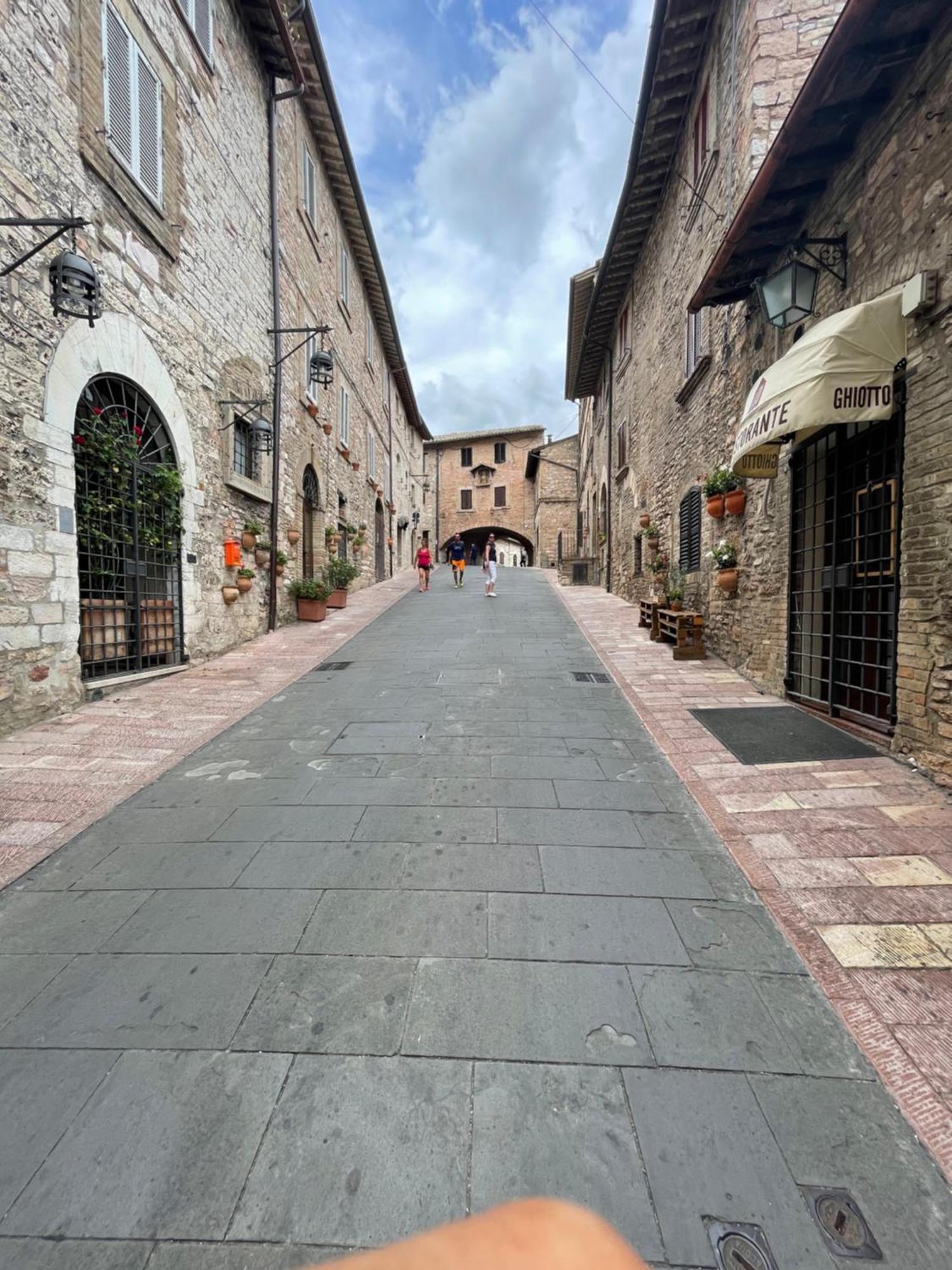 Appartamento Casa Graziola Assisi Esterno foto